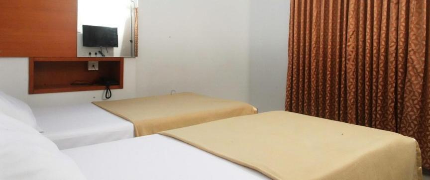 Surag Residency Hotel Tiruchirappalli Szoba fotó