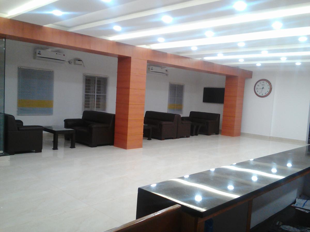 Surag Residency Hotel Tiruchirappalli Kültér fotó