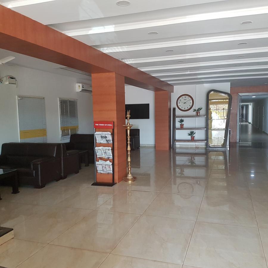 Surag Residency Hotel Tiruchirappalli Kültér fotó