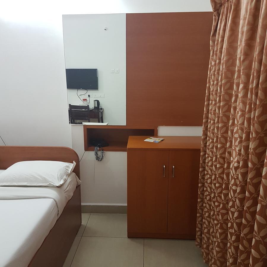Surag Residency Hotel Tiruchirappalli Kültér fotó